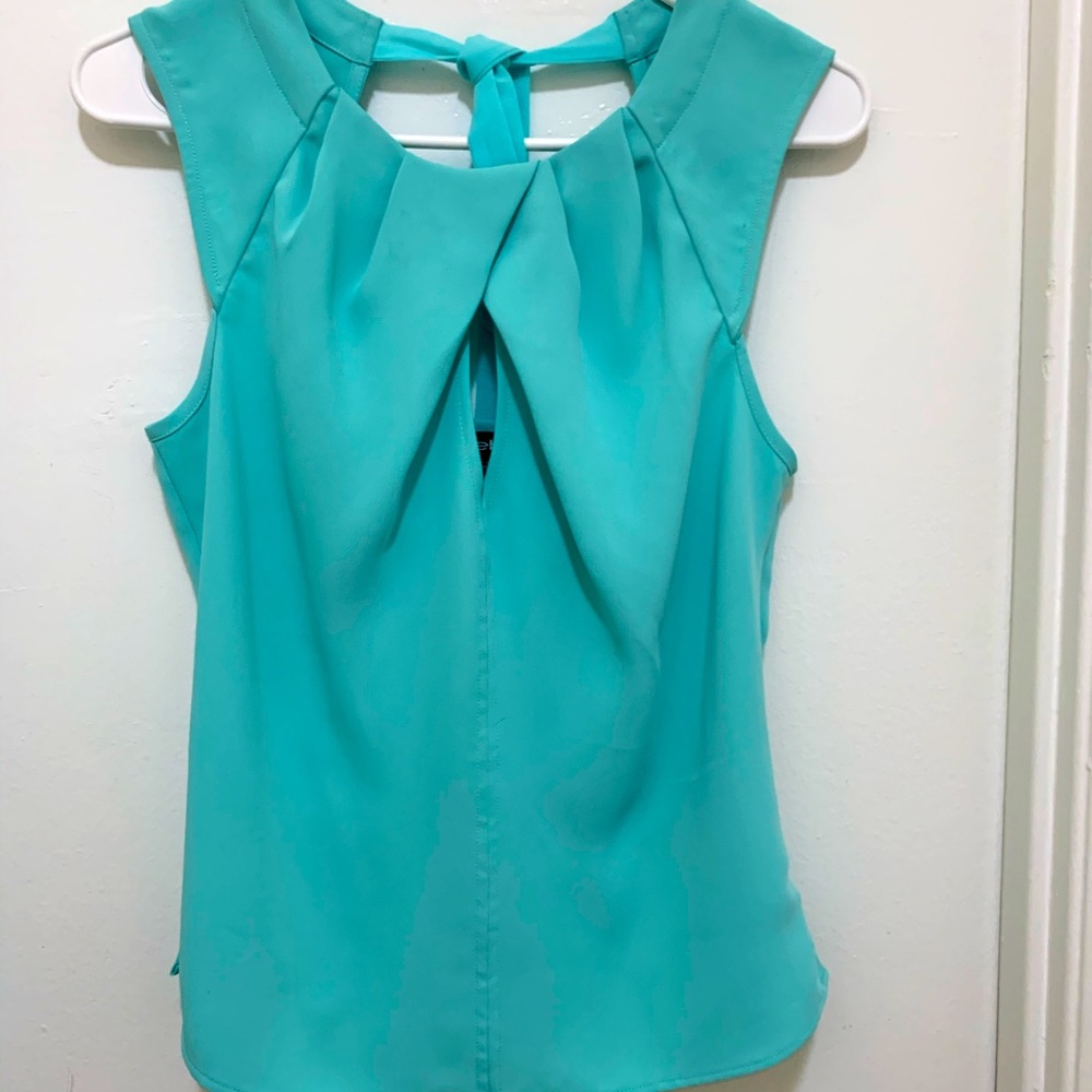 Cute sleeveless blouse